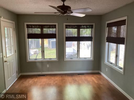 2139 14th Avenue E, North Saint Paul, MN 55109