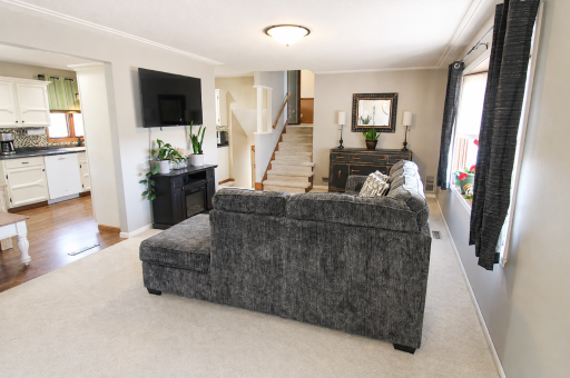 FamilyRoom1.png