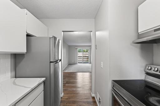 10_9091_207th10_mls.jpg