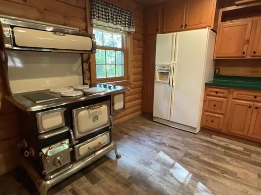 2225 Riverdale Road, Mora, MN 55051