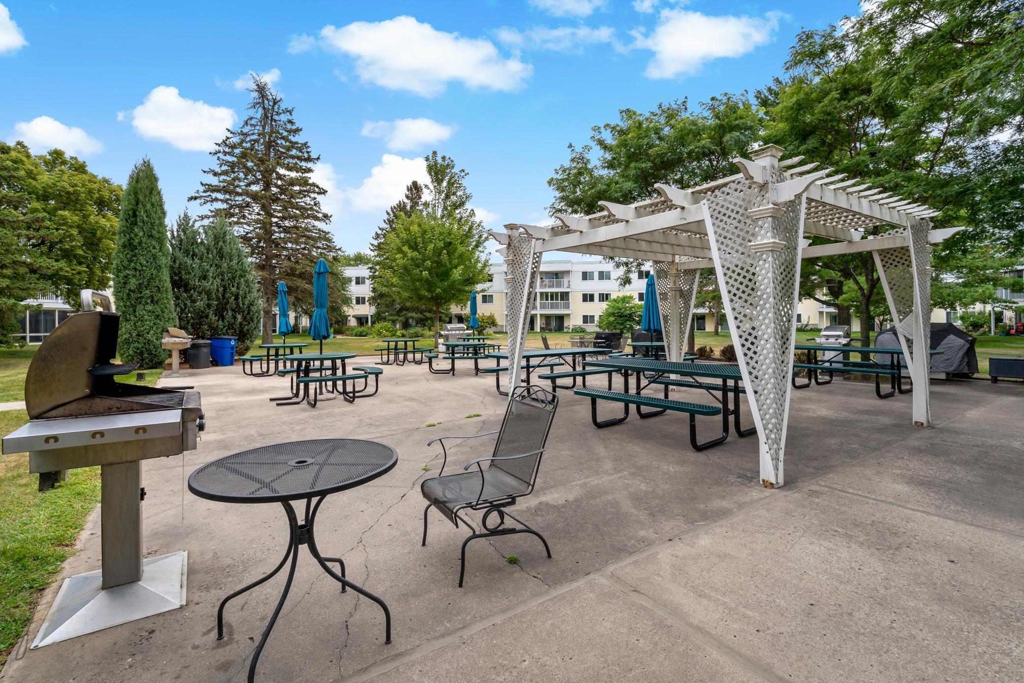 Patio/Grill Pavillion