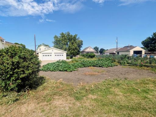 107 1st Avenue SW, Dilworth, MN 56529