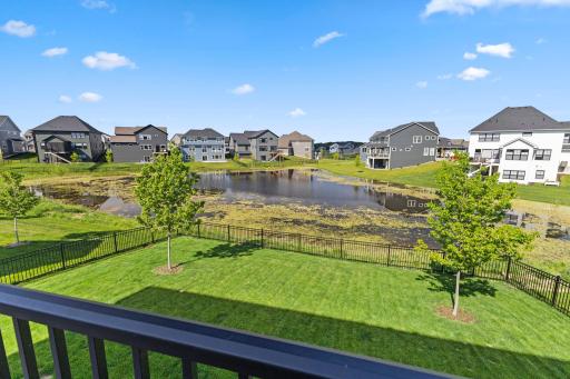 10166 Shadyview Lane N, Maple Grove, MN 55311
