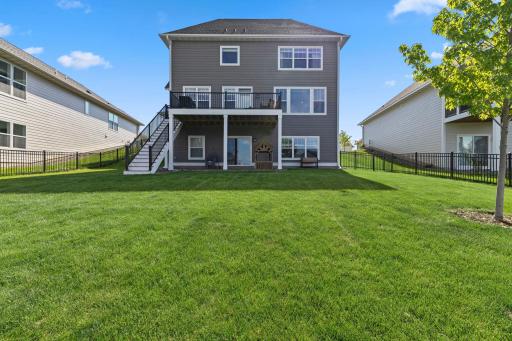10166 Shadyview Lane N, Maple Grove, MN 55311