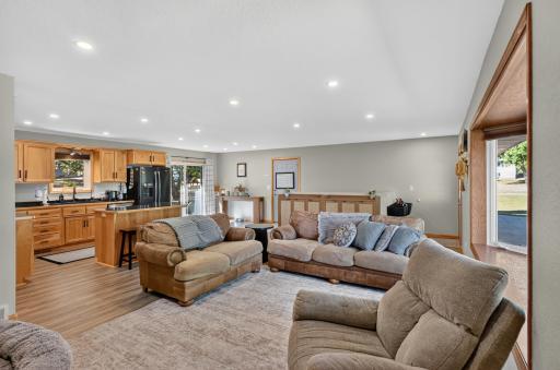 1576 W Latoka Drive SW, Alexandria, MN 56308