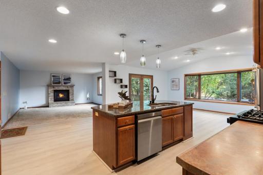8818 Belvedere Drive, Eden Prairie, MN 55347