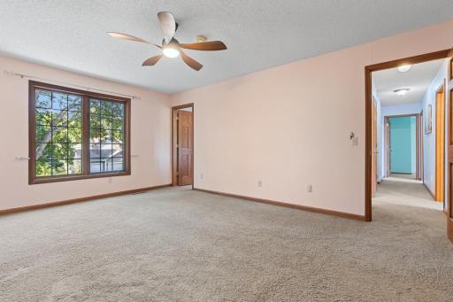 8818 Belvedere Drive, Eden Prairie, MN 55347