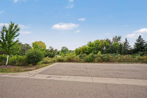 7860 W 145th Street, Savage, MN 55378