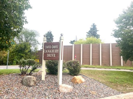 Photo for 2495 Canabury Drive, 134, Little Canada, MN 55117 - listing #7138857 This is it! Your Next Home with all of the amenities!
