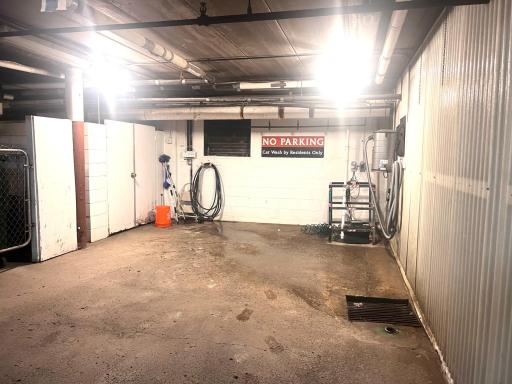 Carwash bay - everyone I have talked to loves this feature! Warm all winter long.