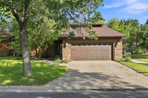 15 Fremont Dr