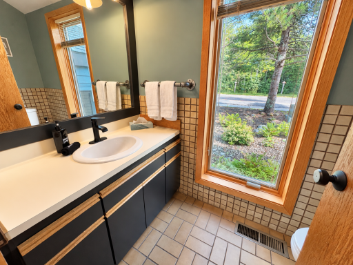 527 Moose Mountain Drive, Lutsen, MN 55612