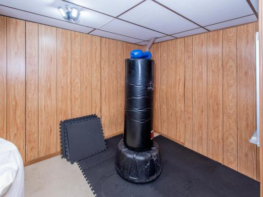 1883 County Road E E, White Bear Lake, MN 55110
