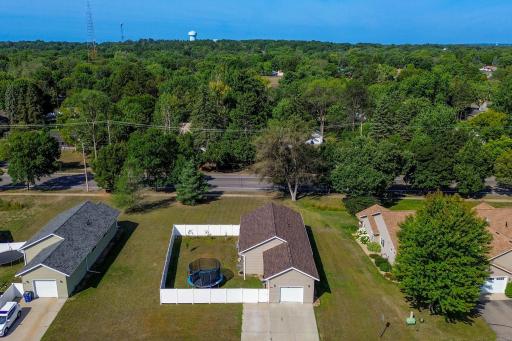 46-web-or-mls-1814-Clearwater-Rd-Drone-02.jpg