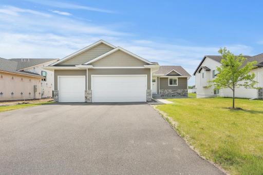 Photo for 9991 14th Circle NE, Saint Michael, MN 55376 - listing #7138885 9991 14th Circle NE, Saint Michael, MN 55376