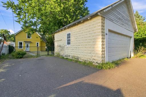 190 Annapolis Street E, Saint Paul, MN 55118