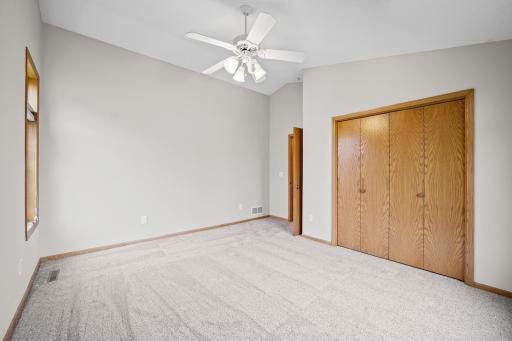 3801 Impatiens Lane N, Brooklyn Park, MN 55443