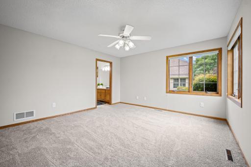 3801 Impatiens Lane N, Brooklyn Park, MN 55443