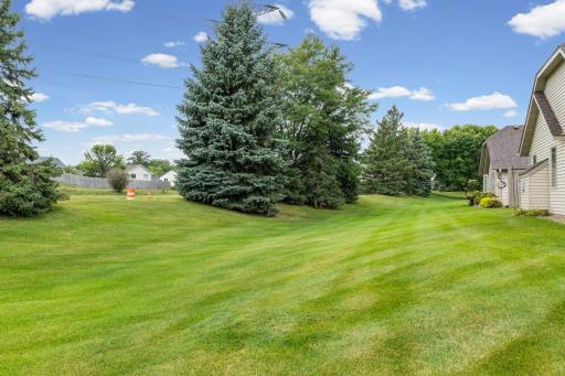 3801 Impatiens Lane N, Brooklyn Park, MN 55443