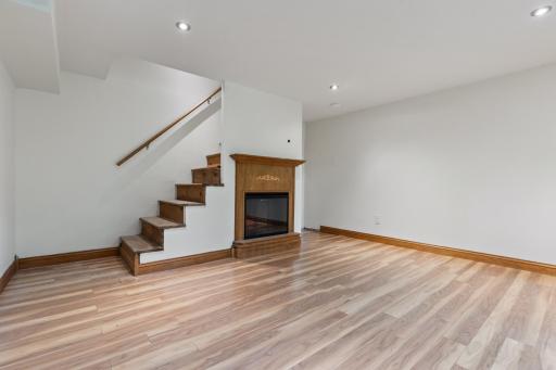 575 Hamel Road, Medina, MN 55340