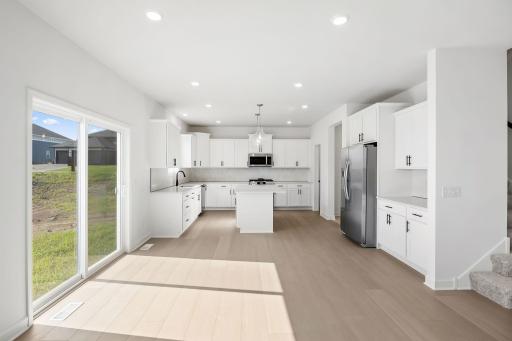 642 Sierra Parkway, Waconia, MN 55387