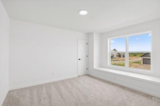642 Sierra Parkway, Waconia, MN 55387