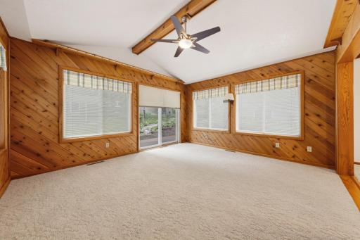 2533 Woodland Drive, Faribault, MN 55021