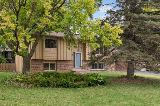 11315 40th Avenue N, Plymouth, MN 55441