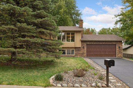 11315 40th Avenue N, Plymouth, MN 55441