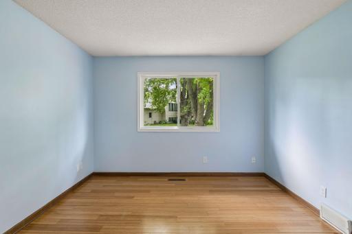 11315 40th Avenue N, Plymouth, MN 55441