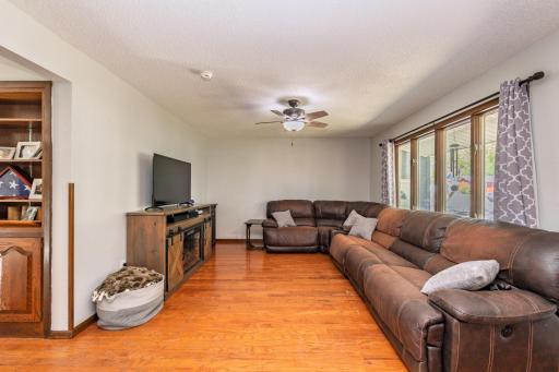 906 10th Street S, Benson, MN 56215