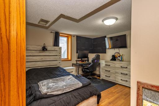 906 10th Street S, Benson, MN 56215