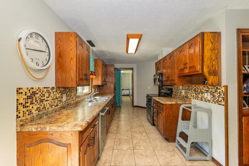 906 10th Street S, Benson, MN 56215