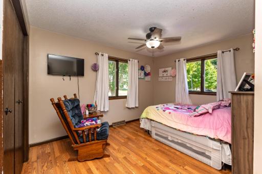 906 10th Street S, Benson, MN 56215