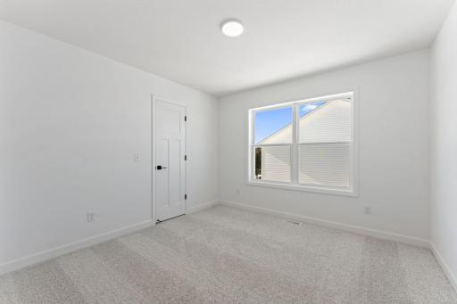 657 Sierra Parkway, Waconia, MN 55387