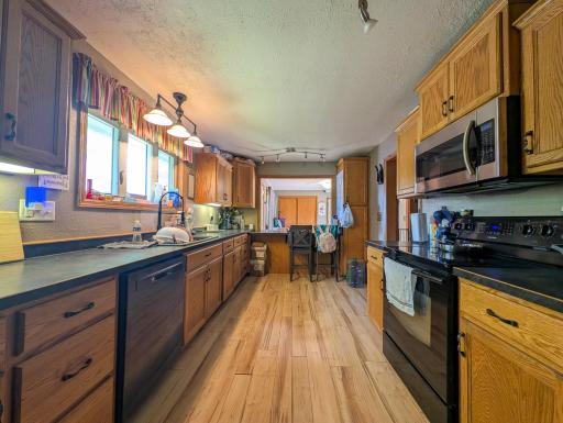 220 2nd Avenue NW, Rothsay, MN 56579