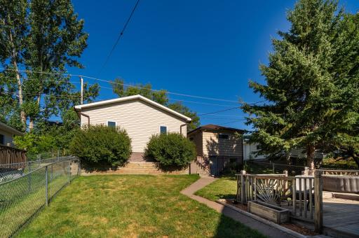 4125 W 6th Street, Duluth, MN 55807