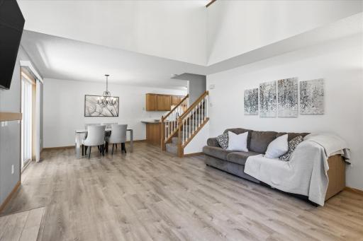8994 92nd Street S, Cottage Grove, MN 55016