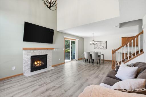8994 92nd Street S, Cottage Grove, MN 55016
