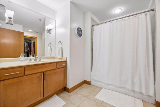 Primary bath