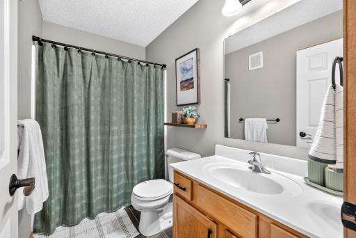 5-web-or-mls-4360 Empress Drive - Timothy Sheehan - Keller Williams - FRAMElogic.media 2.jpg