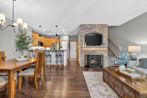 21-web-or-mls-4360 Empress Drive - Timothy Sheehan - Keller Williams - FRAMElogic.media 18.jpg
