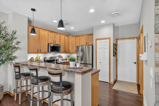 25-web-or-mls-4360 Empress Drive - Timothy Sheehan - Keller Williams - FRAMElogic.media 22.jpg