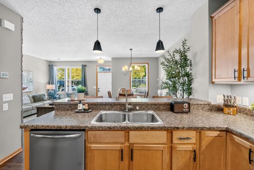 28-web-or-mls-4360 Empress Drive - Timothy Sheehan - Keller Williams - FRAMElogic.media 25.jpg
