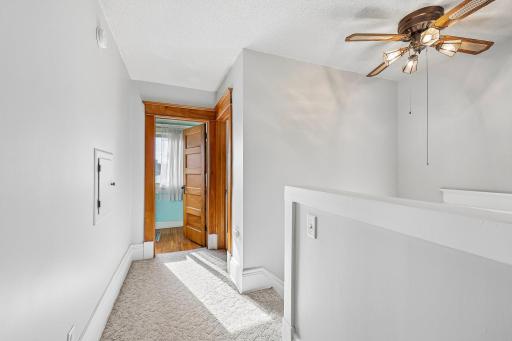 23-web-or-mls-Simpson St-S0409-023.jpg