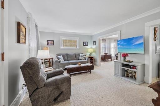 11-web-or-mls-Simpson St-S0409-011.jpg
