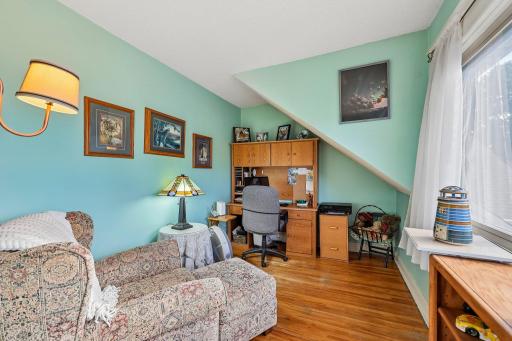 26-web-or-mls-Simpson St-S0409-026.jpg