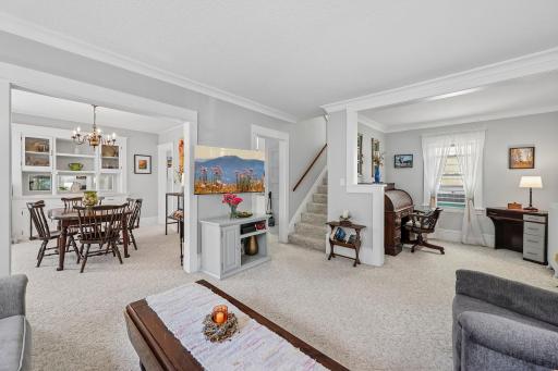 10-web-or-mls-Simpson St-S0409-010.jpg