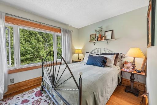 20-web-or-mls-Simpson St-S0409-020.jpg