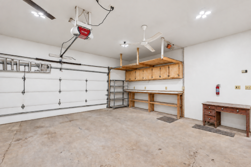 Garage w/items removed